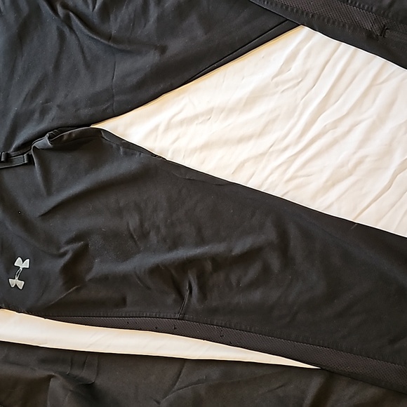Under armour track pants - Picture 2 of 4